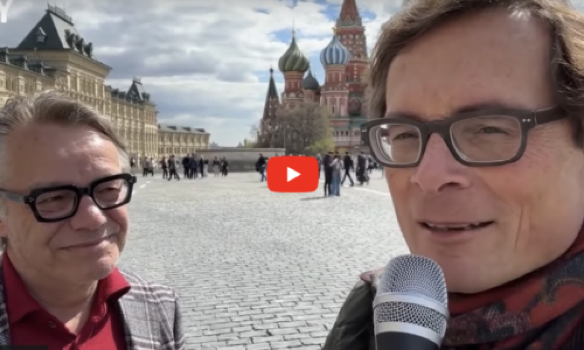Roger Köppel interviewt Peter Hänseler: "Die Russen lieben Putin"