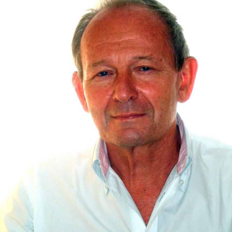 Crooke Alastair